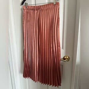 Umgee Peachy Pink Pleated Midi Skirt for Night Out